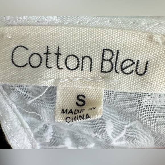 Cottagecore Lightweight Versatile White Ruffle Tank - Picture 2 of 4